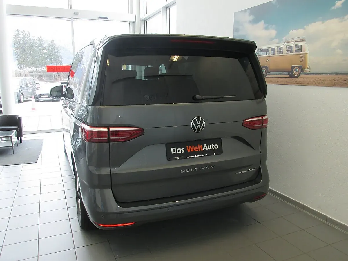 Volkswagen Multivan 2025 photo 3