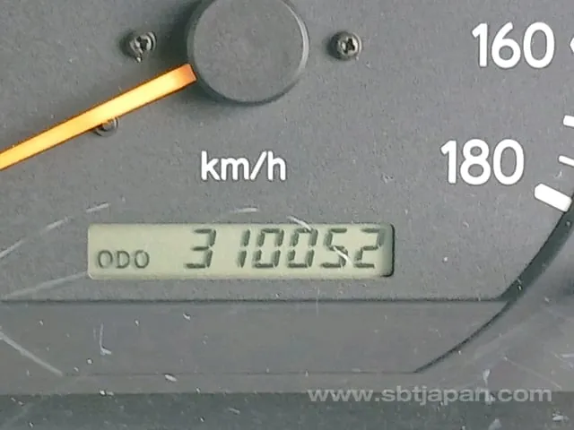 Toyota Hiace Van 2004 photo 4