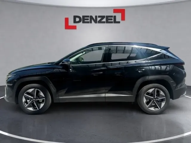 Hyundai Tucson photo 2