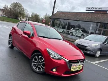 Mazda 2 2016 photo 3