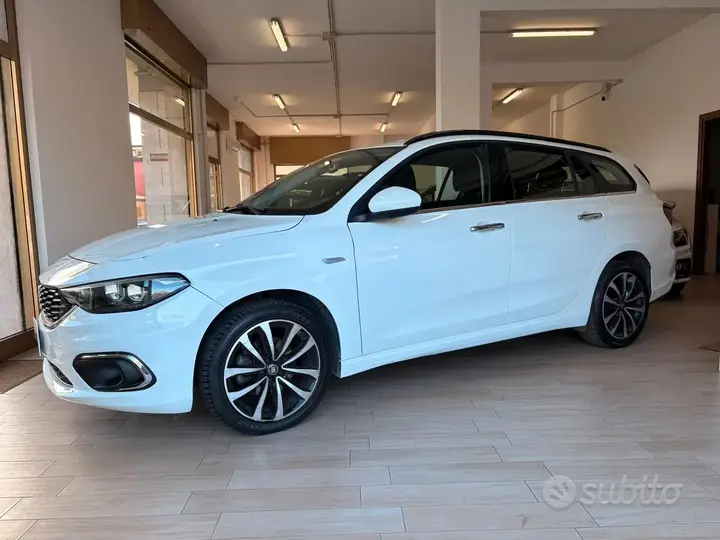 Fiat Tipo 2018 photo 2