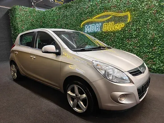 Hyundai I20