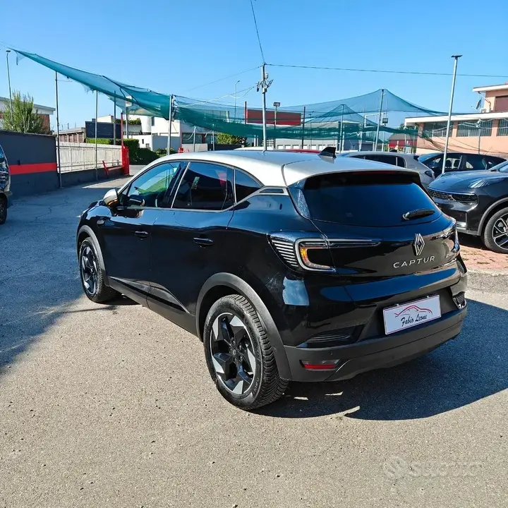 Renault Captur 2025 photo 4