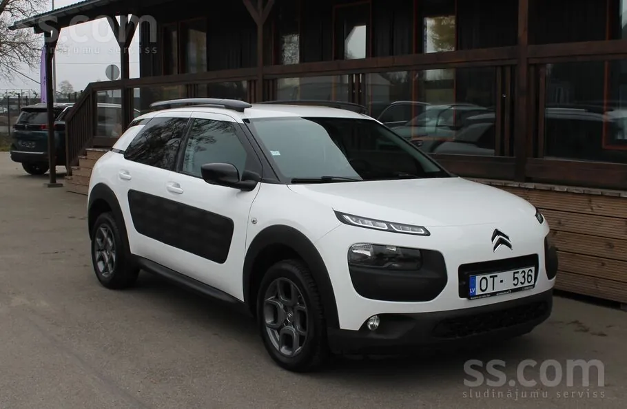 Citroen C4 Cactus 2015 photo 2