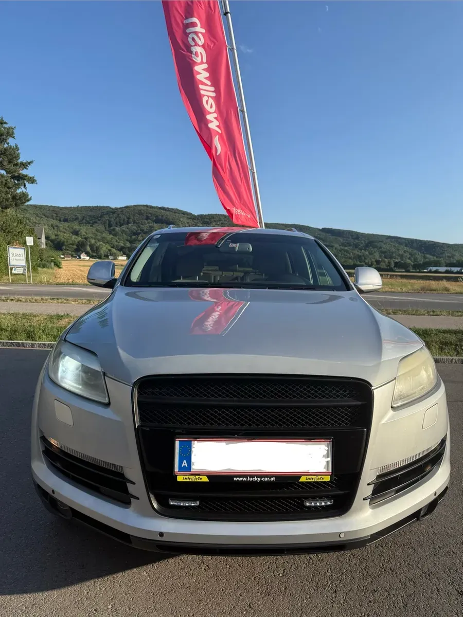 Audi Q7 2006 photo 3