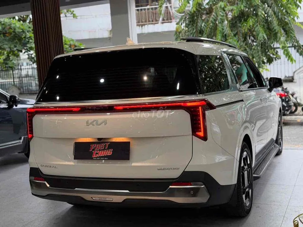 Kia Carnival 2024 photo 2