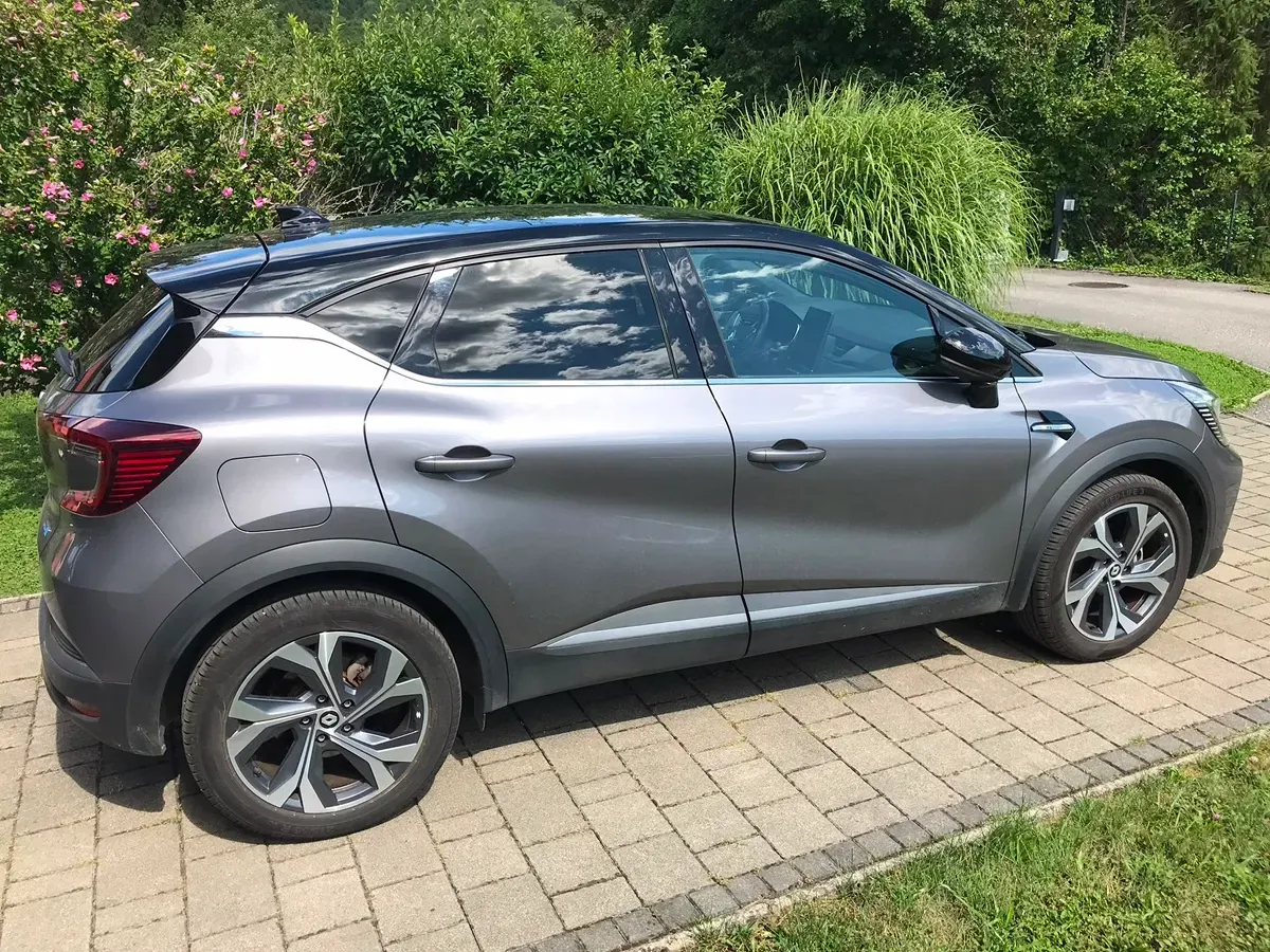 Renault Captur 2022 photo 3