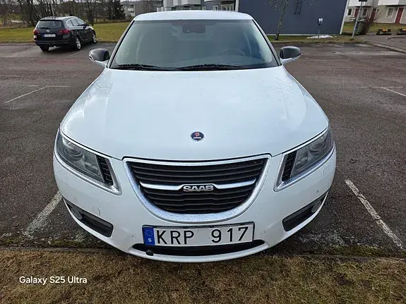 Saab 9-5 2010 photo 3