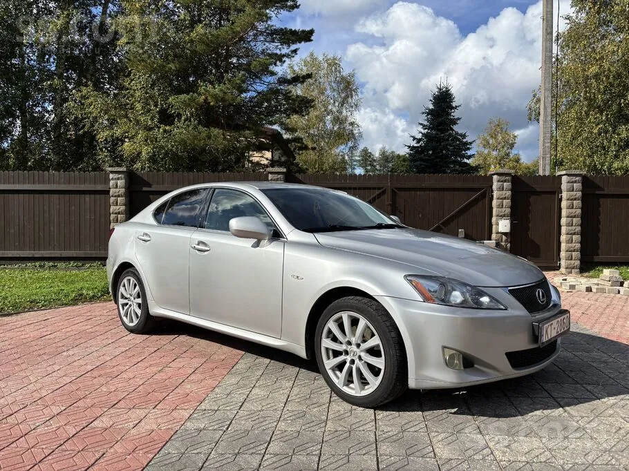 Lexus Is 2007 photo 2