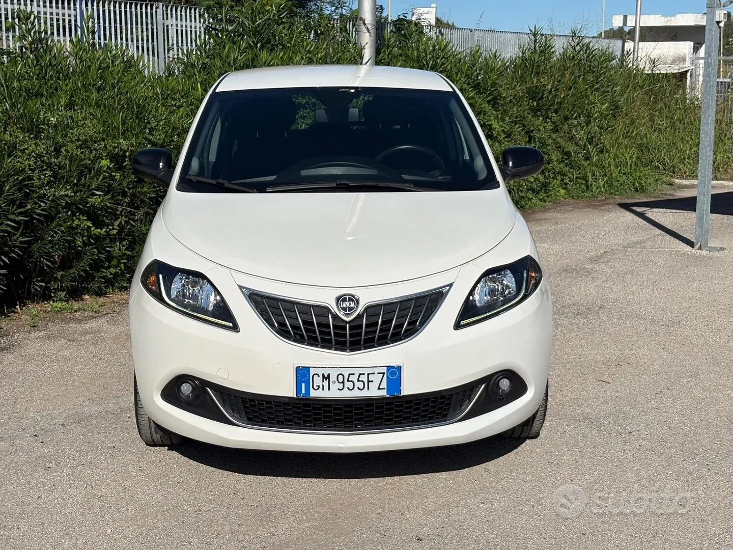 Lancia Ypsilon 2023 photo 2