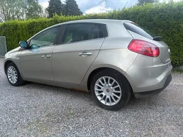 Fiat Bravo 2009 photo 2