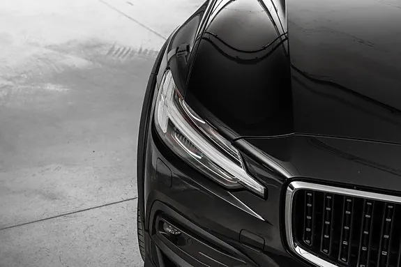 Volvo V60 Cross Country 2022 photo 4