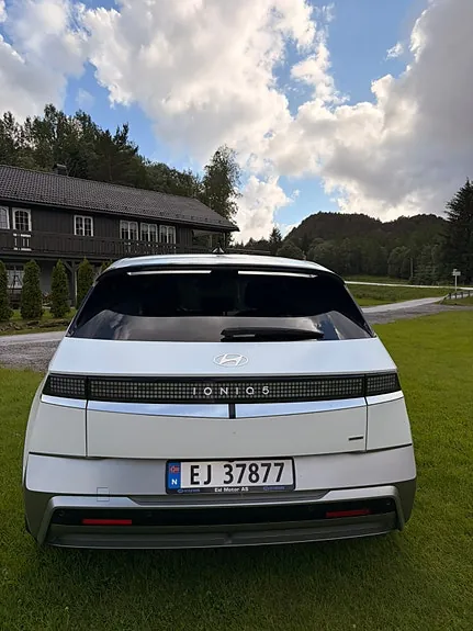 Hyundai Ioniq 5 2025 photo 3
