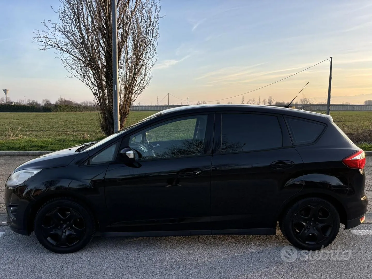 Ford C-Max 2013 photo 3