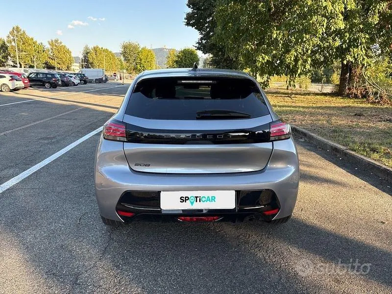 Peugeot 208 2025 photo 4