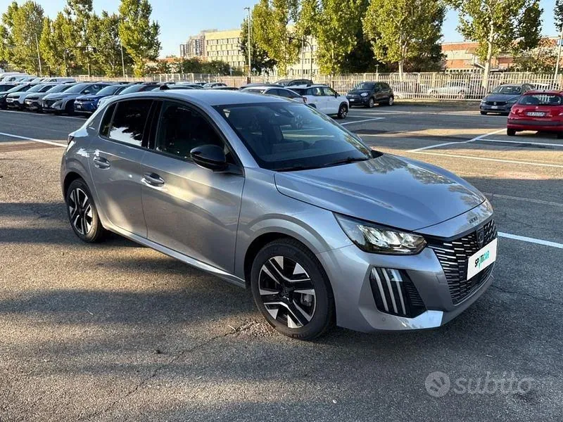 Peugeot 208 2025 photo 5