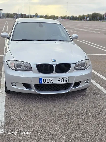 BMW 118D 2009 photo 5