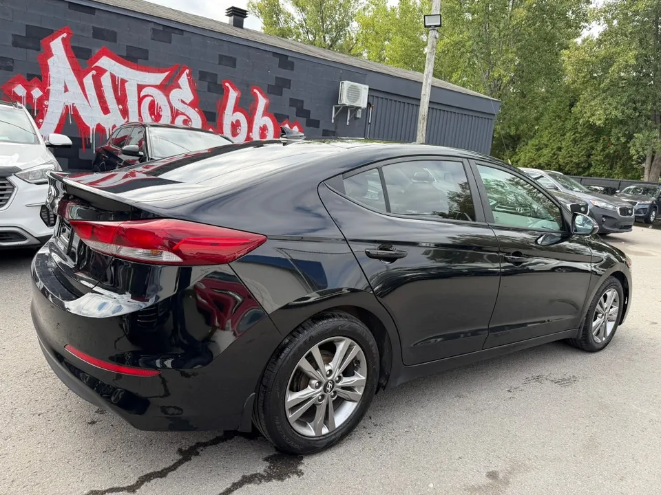 Hyundai Elantra 2018 photo 2