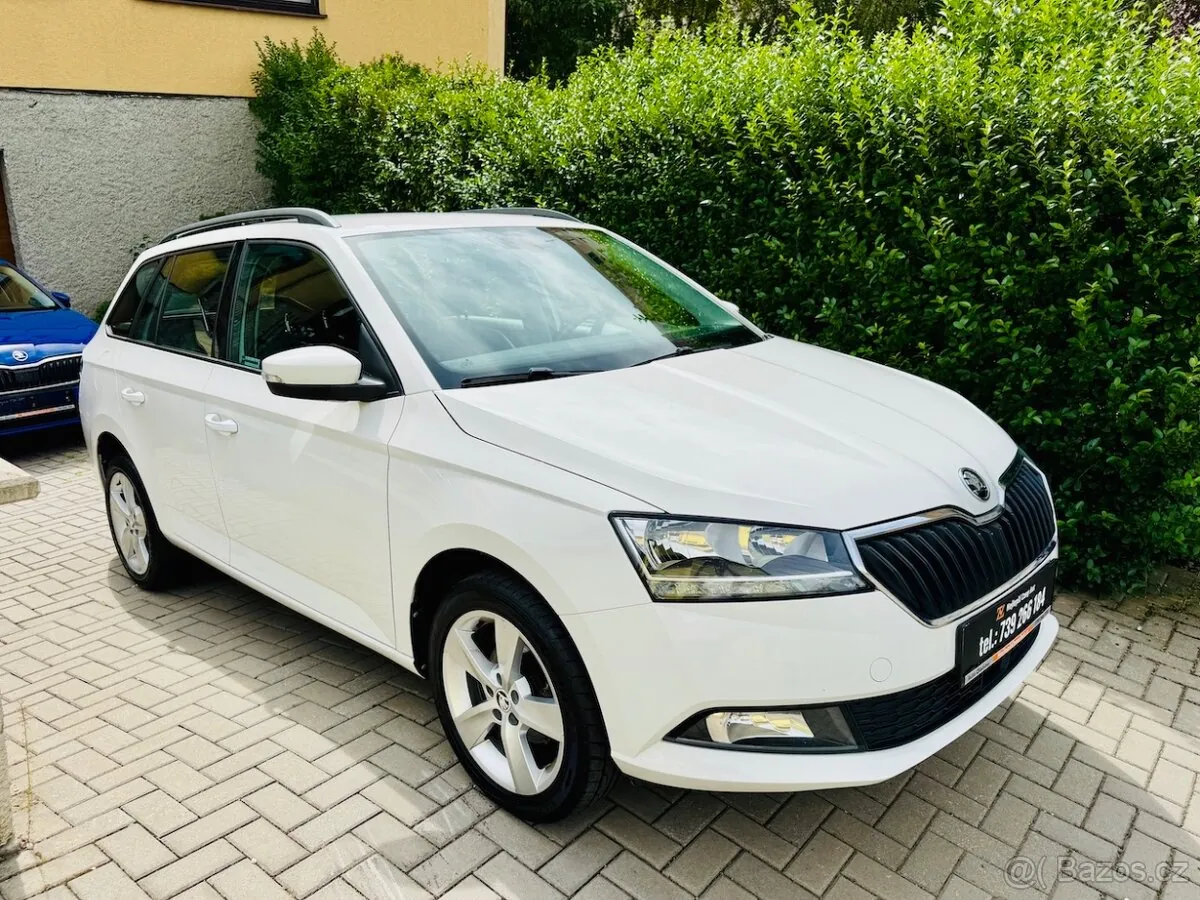 Skoda Fabia 2022 photo 3