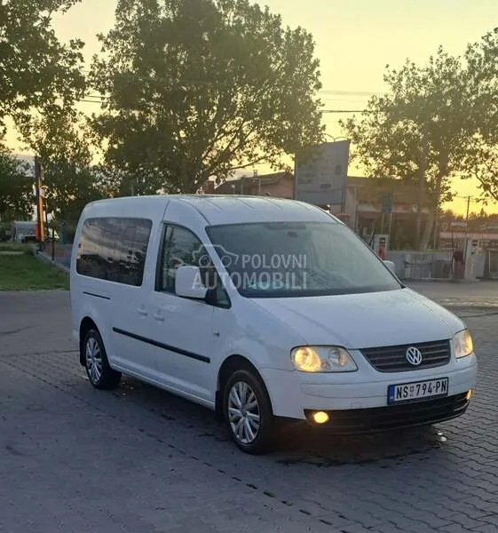 Volkswagen Caddy 2010 photo 3