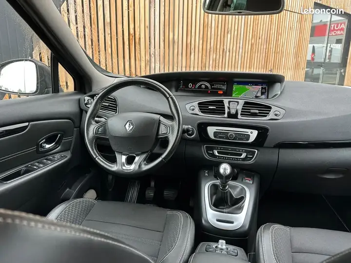 Renault Megane 2014 photo 4
