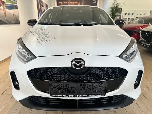 Mazda Mazda2 2025 photo 2