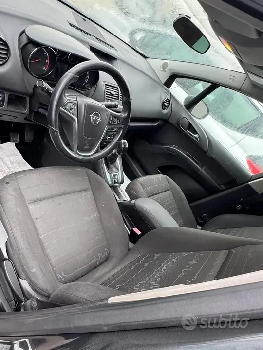 Opel Meriva 2012 photo 5