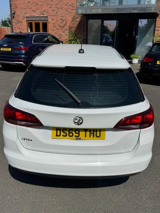 Vauxhall Astra 2019 photo 5