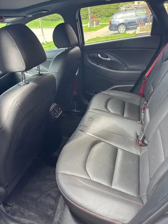 Hyundai Elantra 2018 photo 2