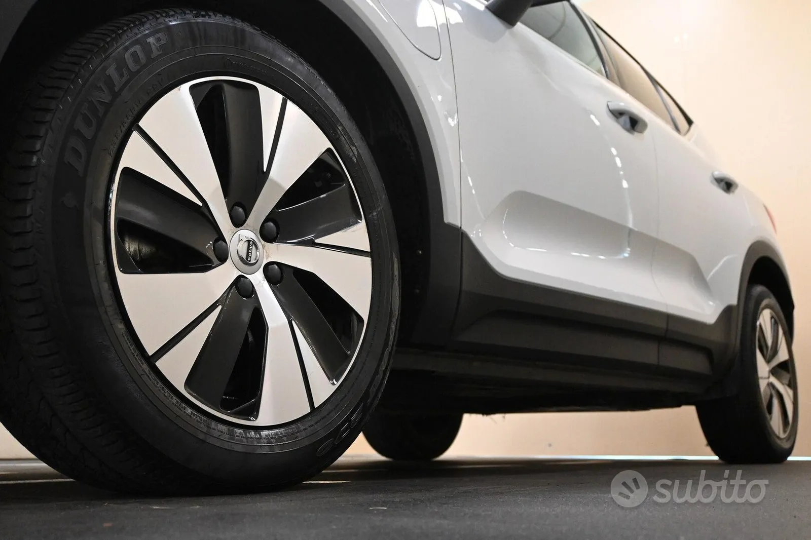 Volvo Xc40 2021 photo 4