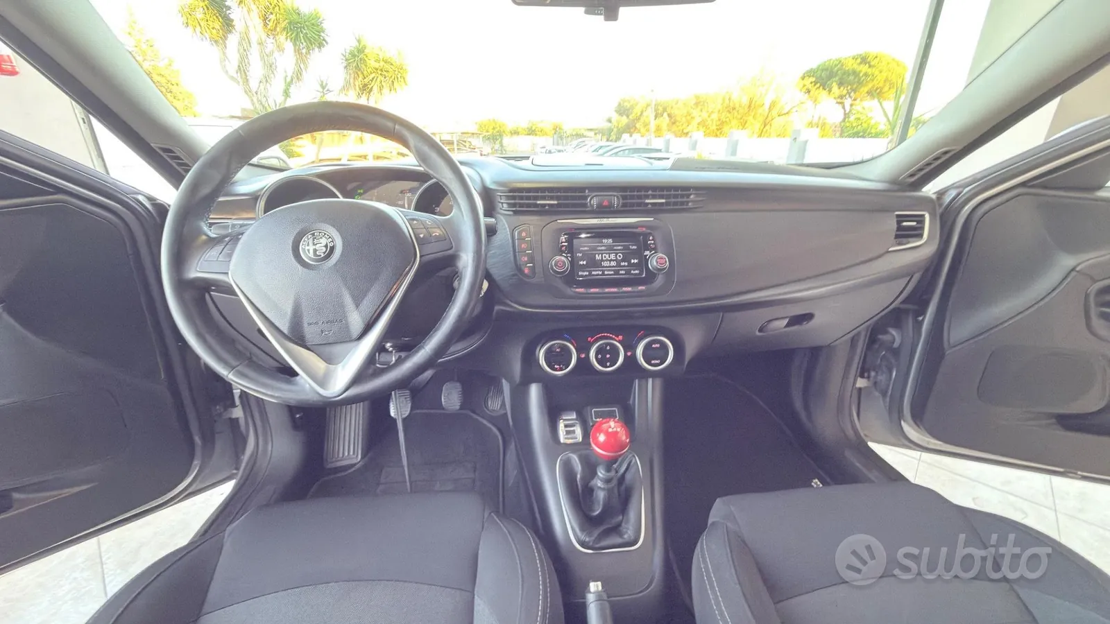 Alfa Romeo Giulietta 2017 photo 5