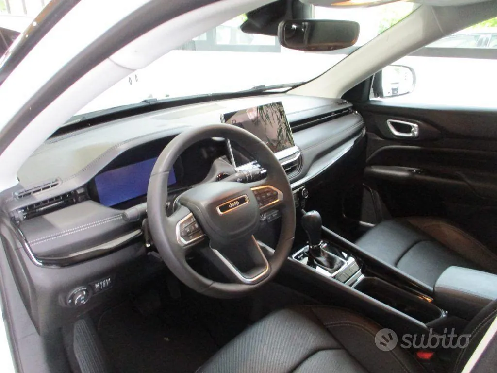 Jeep Compass 2025 photo 5