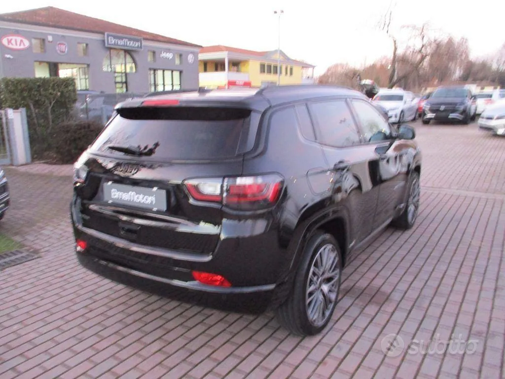 Jeep Compass 2025 photo 4