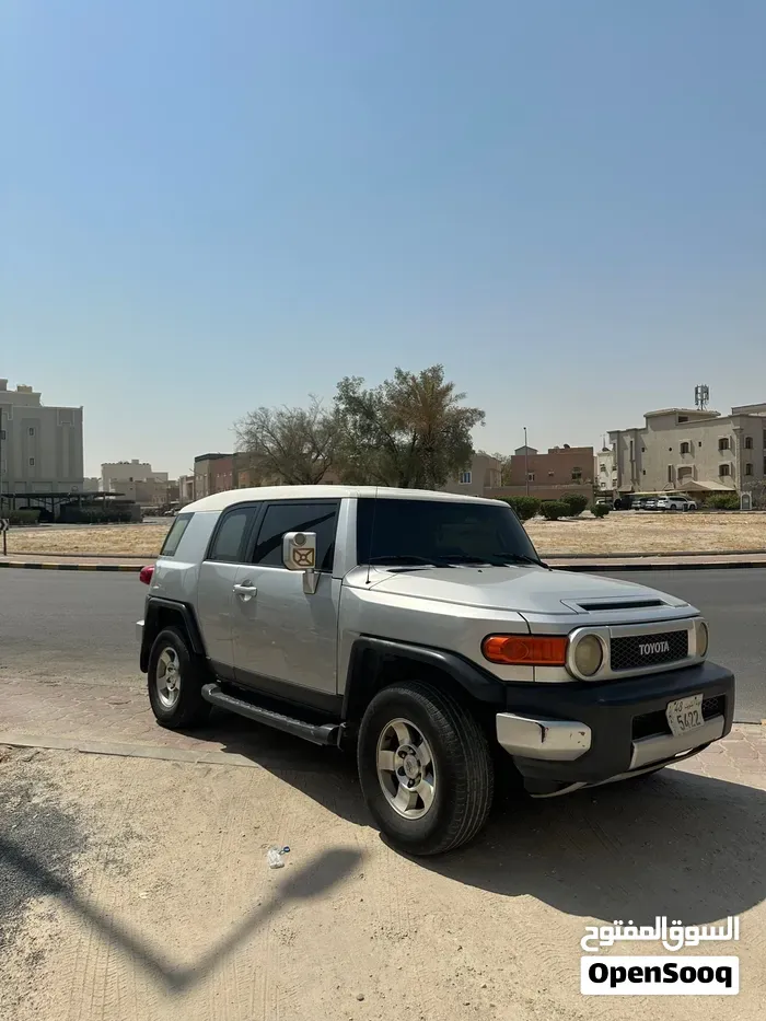 Toyota Fj 2008 photo 2