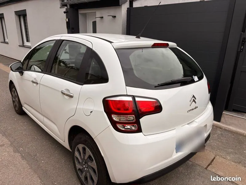 Citroen C3 2015 photo 2
