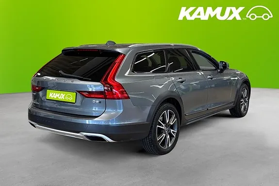 Volvo V90 Cross Country 2017 photo 4