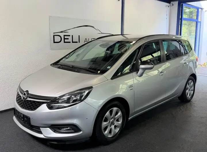Opel Zafira C