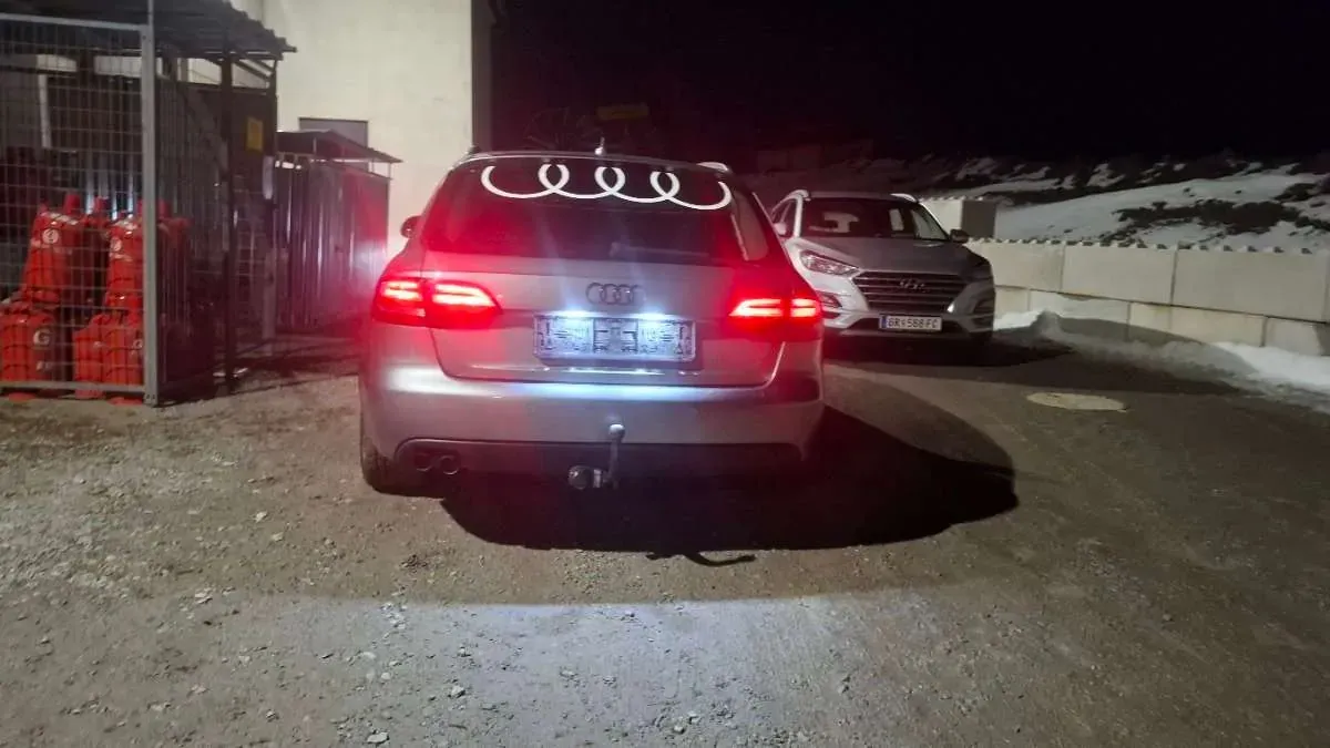 Audi A4 2009 photo 3