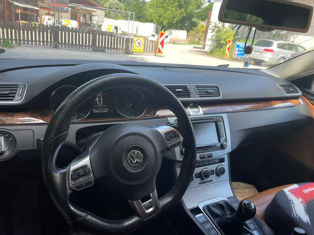 Volkswagen Passat Cc 2015 photo 3