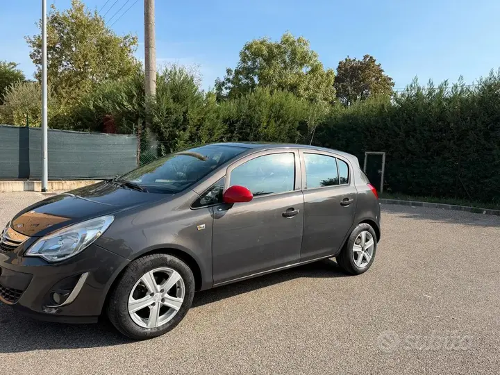 Opel Corsa 2013 photo 4