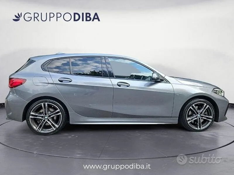 BMW 1 Series 2022 photo 4