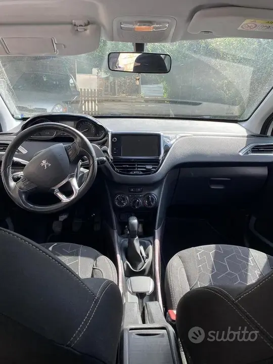 Peugeot 2008 2016 photo 5