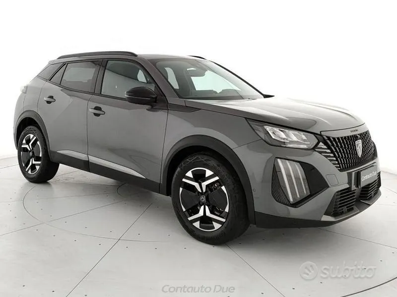Peugeot 2008 2024 photo 3