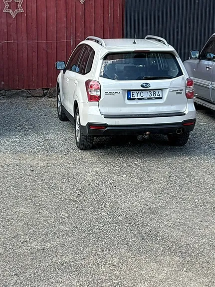 Subaru Forester 2013 photo 2