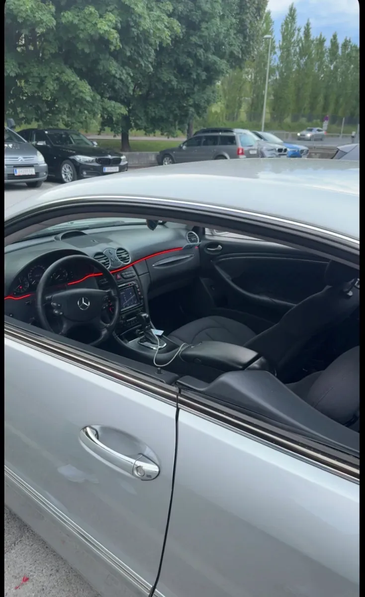 Mercedes-Benz Clk-Class