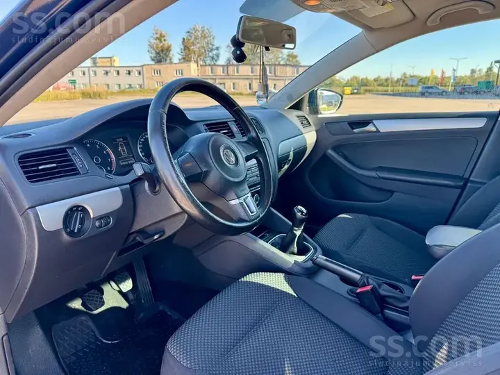 Volkswagen Jetta 2014 photo 5