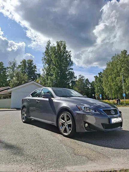 Lexus Is250