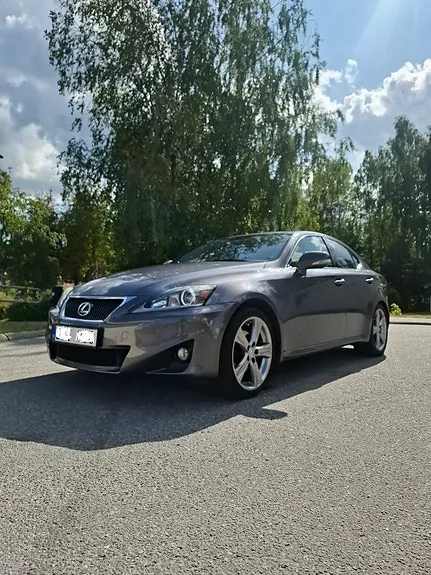 Lexus Is250 2012 photo 2