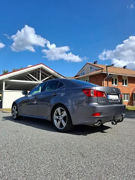 Lexus Is250 2012 photo 3