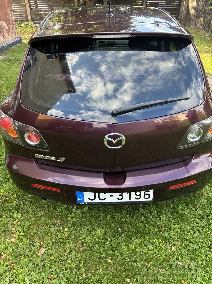 Mazda Mazda3 2008 photo 4